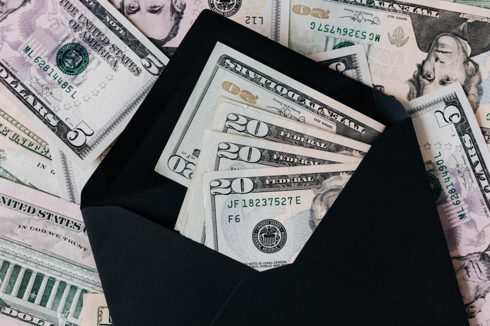 ¿Dónde me conviene guardar mis ahorros? Photo by Karolina Grabowska from Pexels