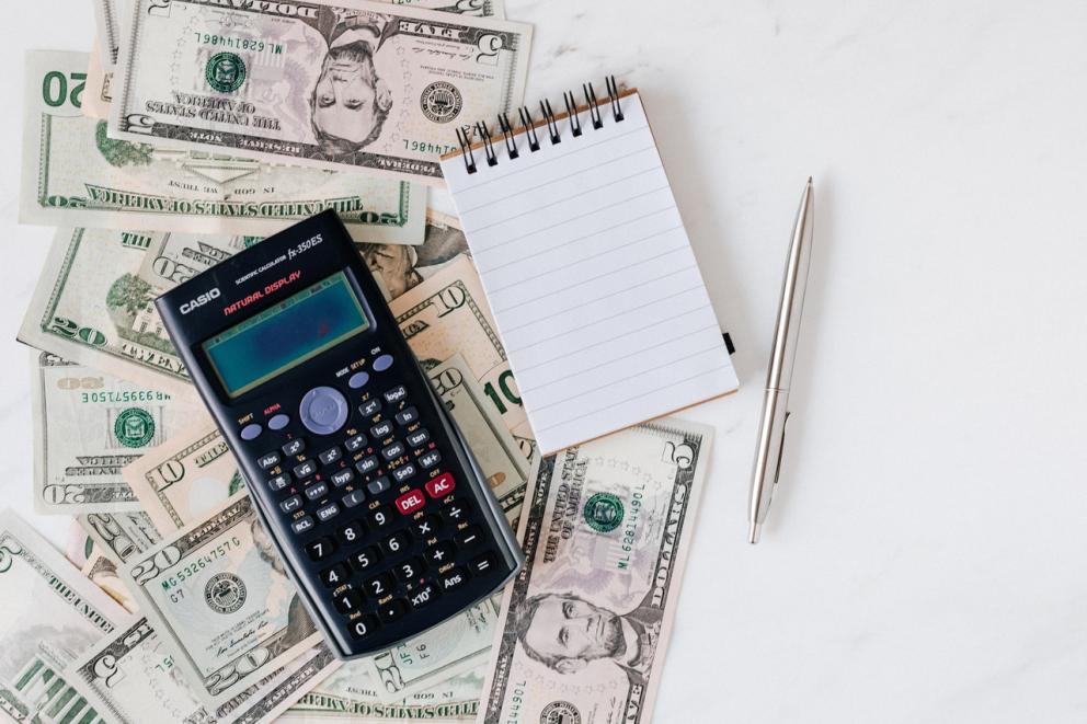 El presupuesto, una herramienta importante para mantener microempresas sostenibles en el tiempo. Photo by Karolina Grabowska from Pexels