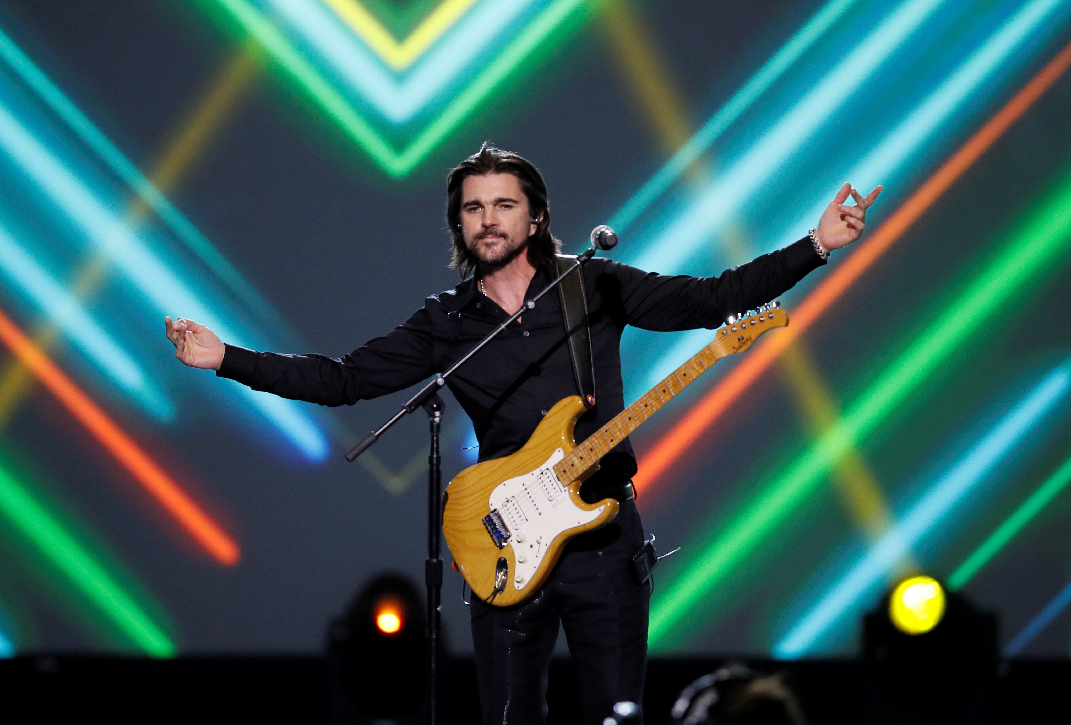 Nuevo álbum de Juanes se estrena hoy en todo el mundo Mujer