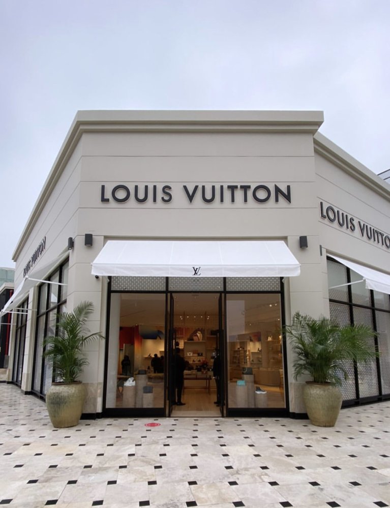 Louis Vuitton, el hombre que inventó el lujo moderno