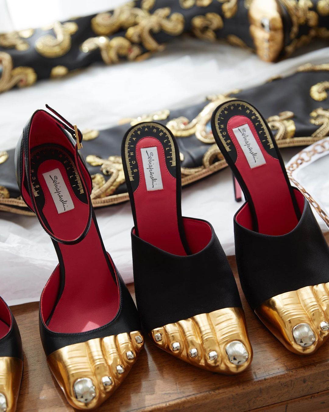 Los tacones complemento digno de salir del mejor estudio de arquitectura Mujer