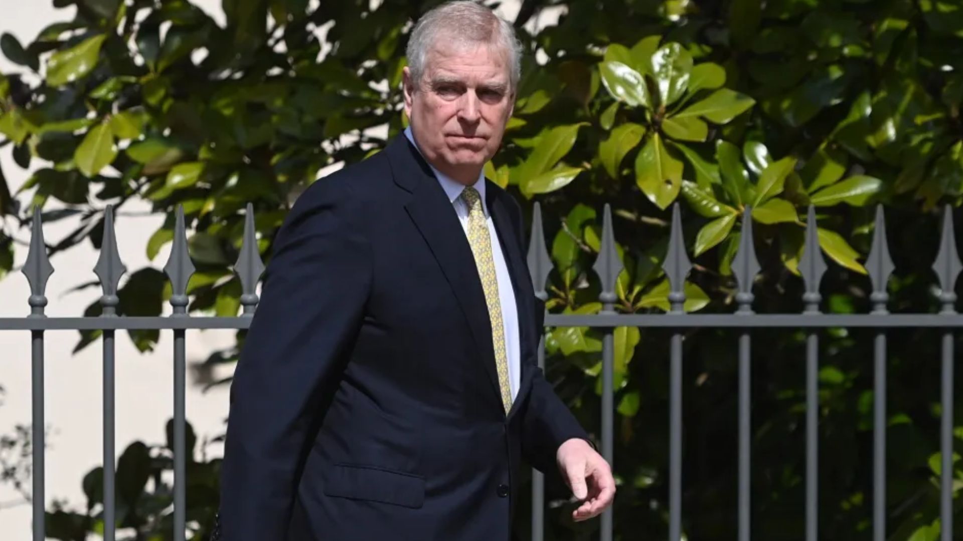 Andrés ya no será recordado como un héroe de la guerra de las Malvinas, como el ‘playboy’ de la familia real o como el excéntrico marido de Sarah Ferguson, sino como un personaje siniestro. Foto: EFE Andrés ya no será recordado como un héroe de la guerra de las Malvinas, como el ‘playboy’ de la familia real o como el excéntrico marido de Sarah Ferguson, sino como un personaje siniestro. Foto: EFE