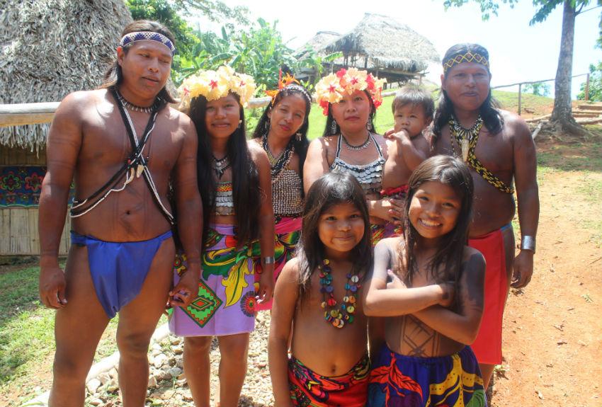 Parte de los miembros de la Comunidad Emberá Nepono Purú. Foto: Santos J. Oliveros C. 