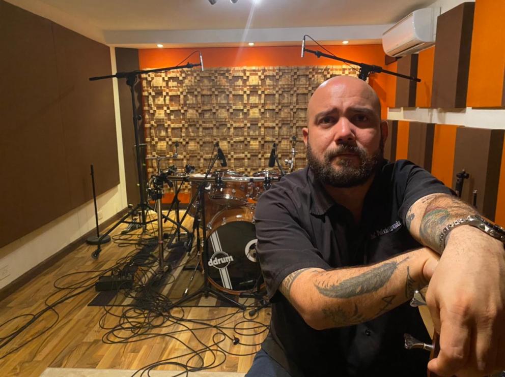 Fulvio Miranda, el chef que hace realidad su sueño de ser músico