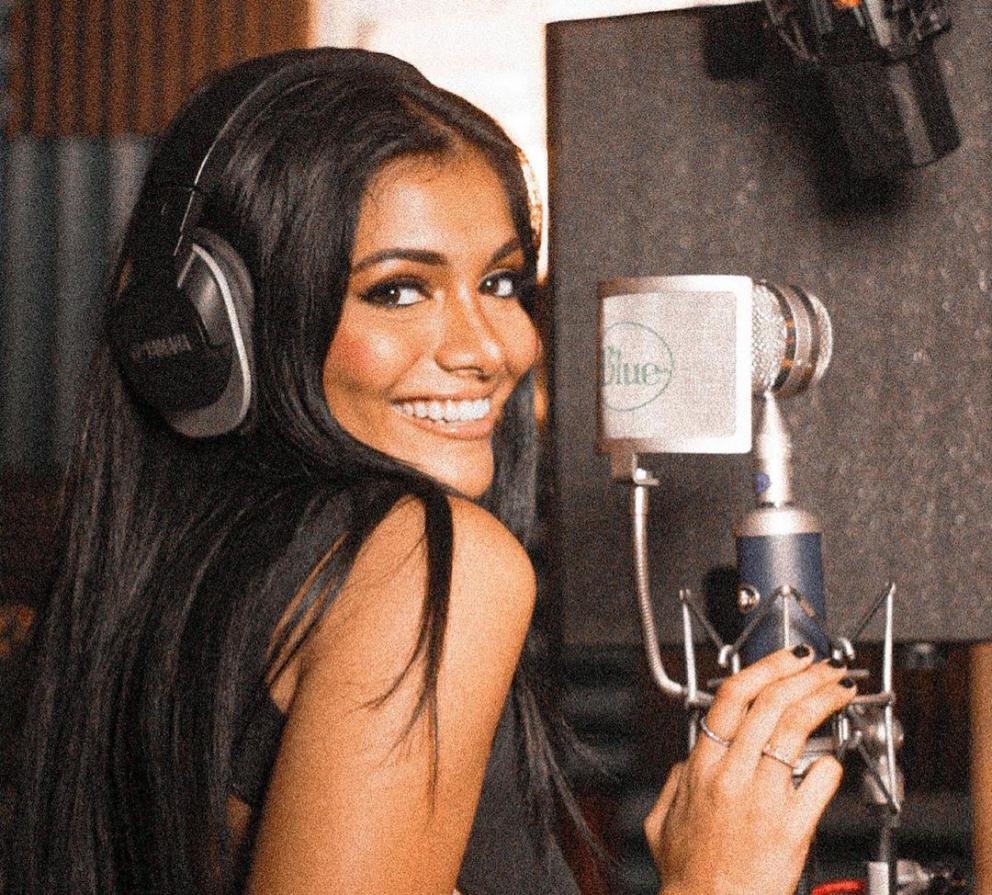 Mehr Eliezer se estrena como cantante y así es como suena Mujer