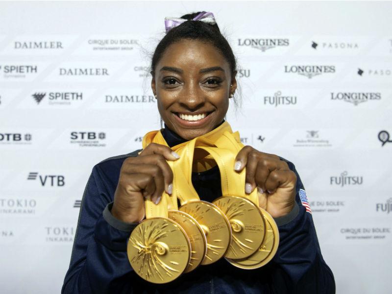 En 2016, Biles obtuvo el reconocimiento luego de una impresionante actuación en Río, donde conquistó cinco medallas en total, incluidas cuatro de oro.