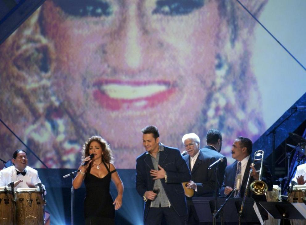 Latin Grammy fuente: Univisión