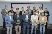 Autores del libro. Foto: Cortesía