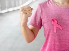  La Dra. Amy Degnim tampoco recomienda a todas las mujeres tomar los fármacos antiinflamatorios para reducir el riesgo de cáncer mamario. 