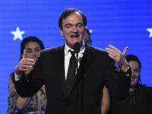 Quentin Tarantino y su cinta "Once Upon a Time... in Hollywood", que se llevó el galardón a la mejor película.