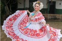 pollera panameña